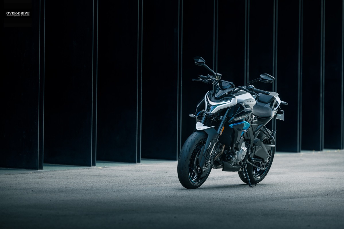 CF MOTO 675NK 2025 14