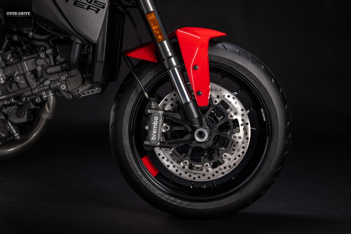 Ducati Monster 890 07