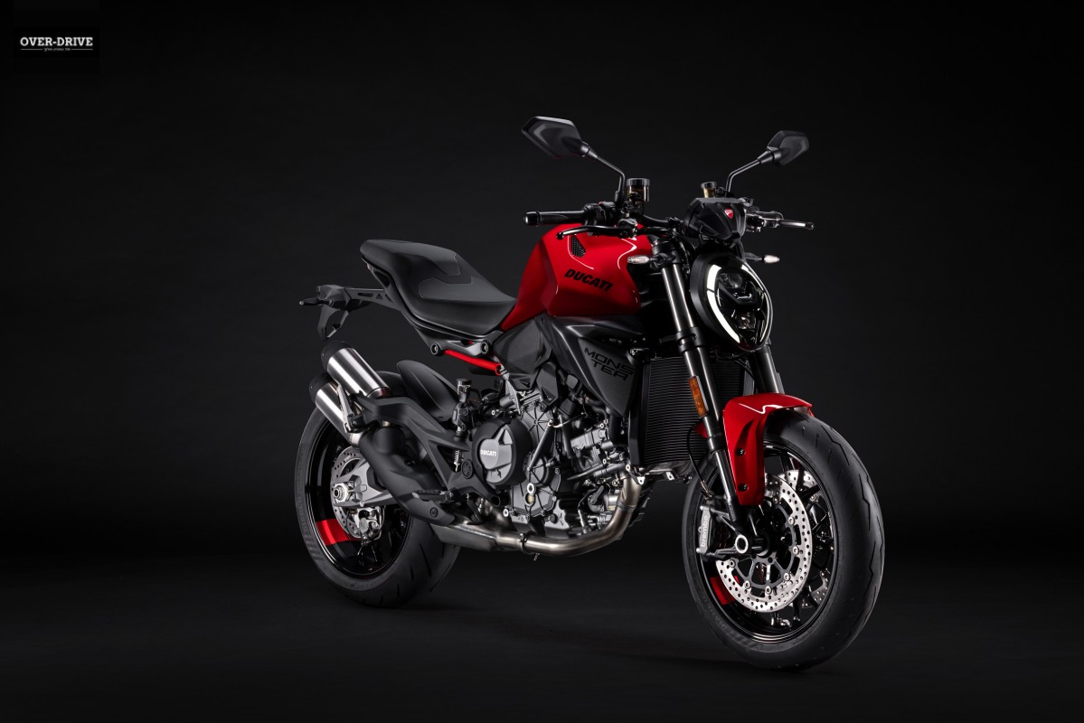 Ducati Monster 890 18