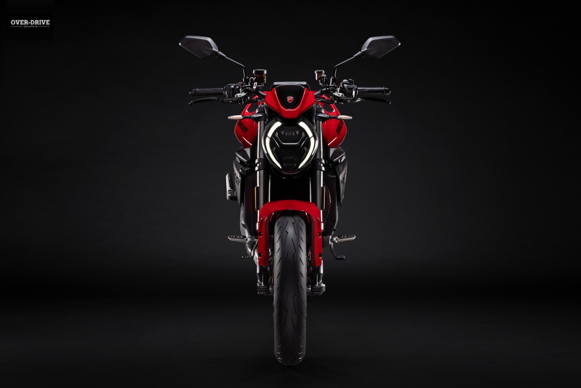 Ducati Monster 890 21
