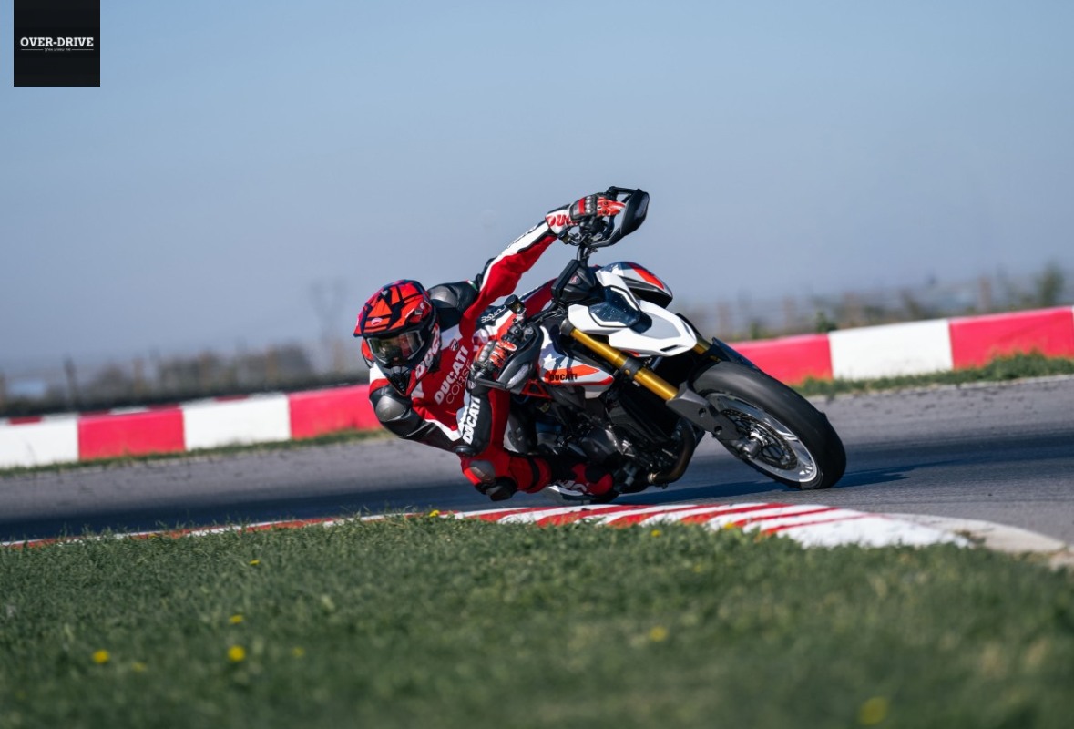 Hypermotard V2 2026 11