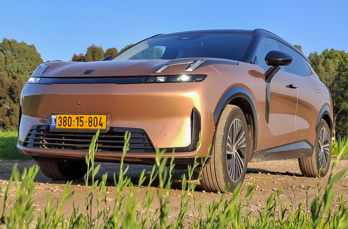 LYNK 08 PHEV 2025 14