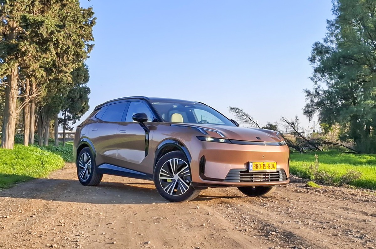 LYNK 08 PHEV 2025 16