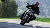 Ducati Monster 890 02