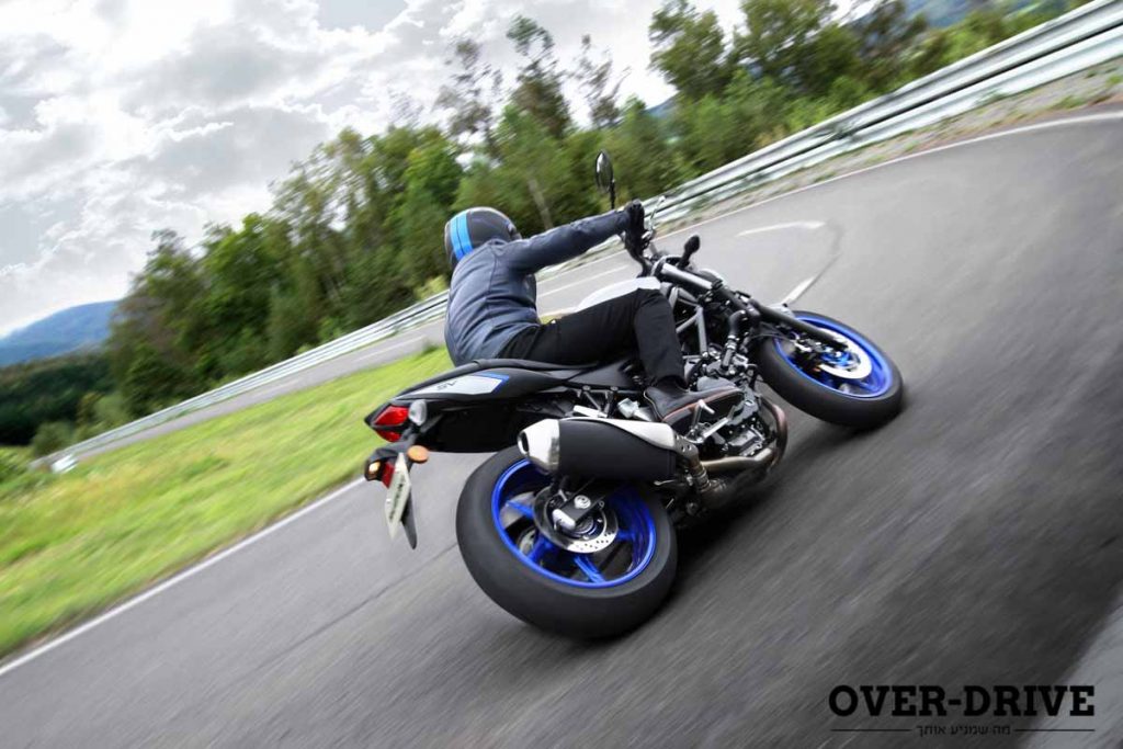 סוזוקי SV650