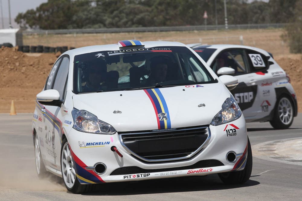 פיג'ו 208RC