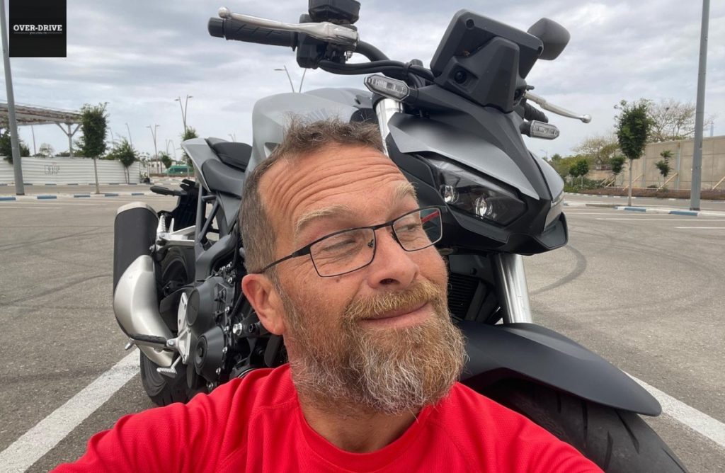 הונדה CB1000 הורנט