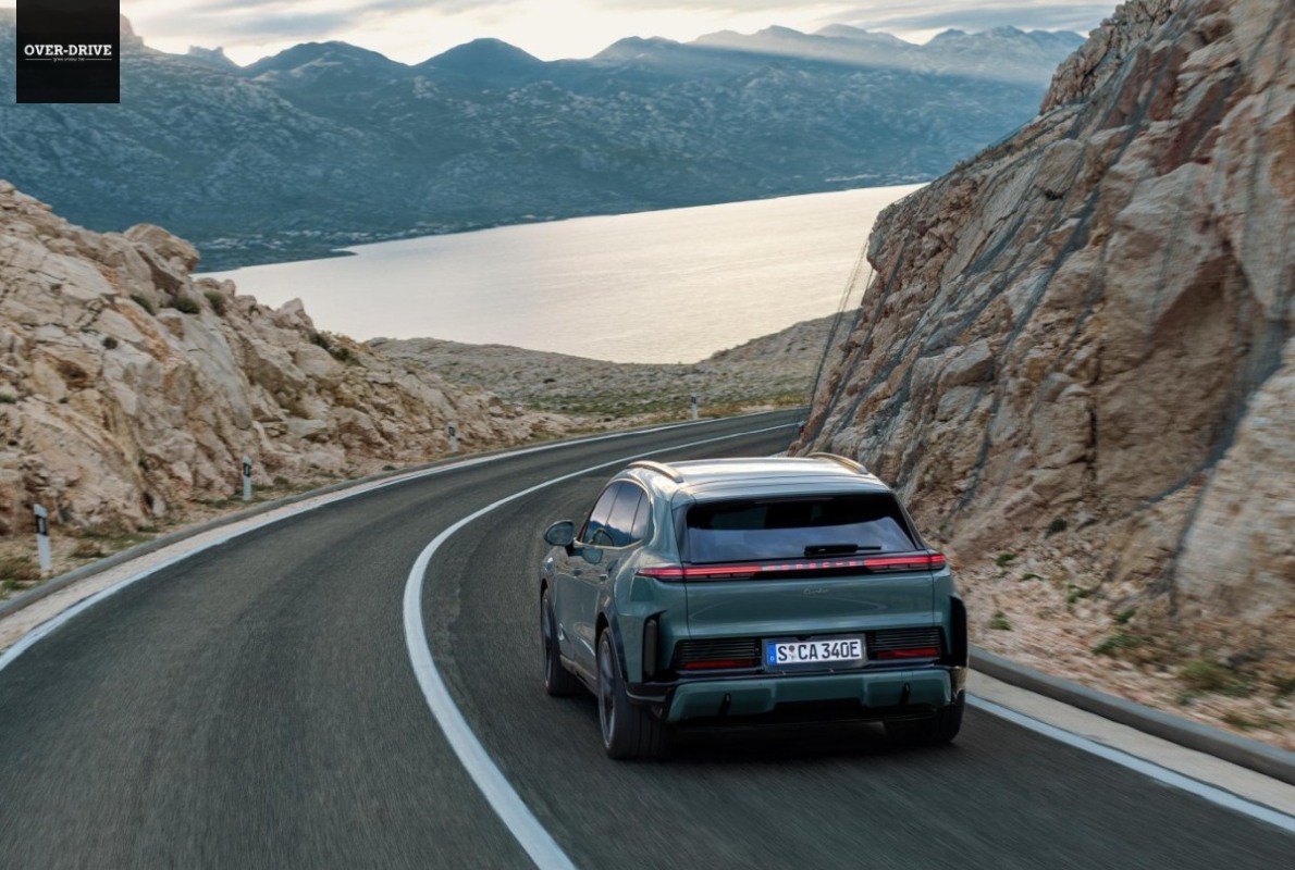 Porche Cayenne EV 2026 18