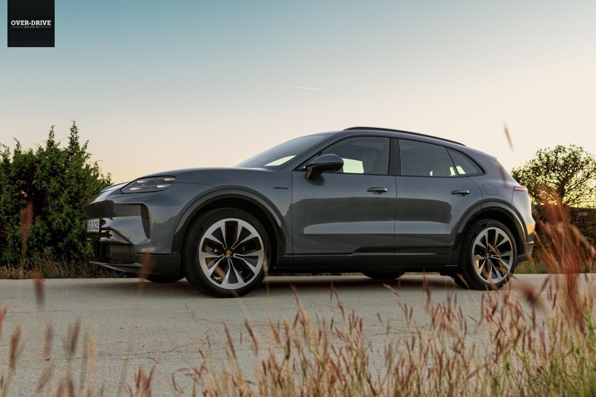Porche Cayenne EV 2026 20