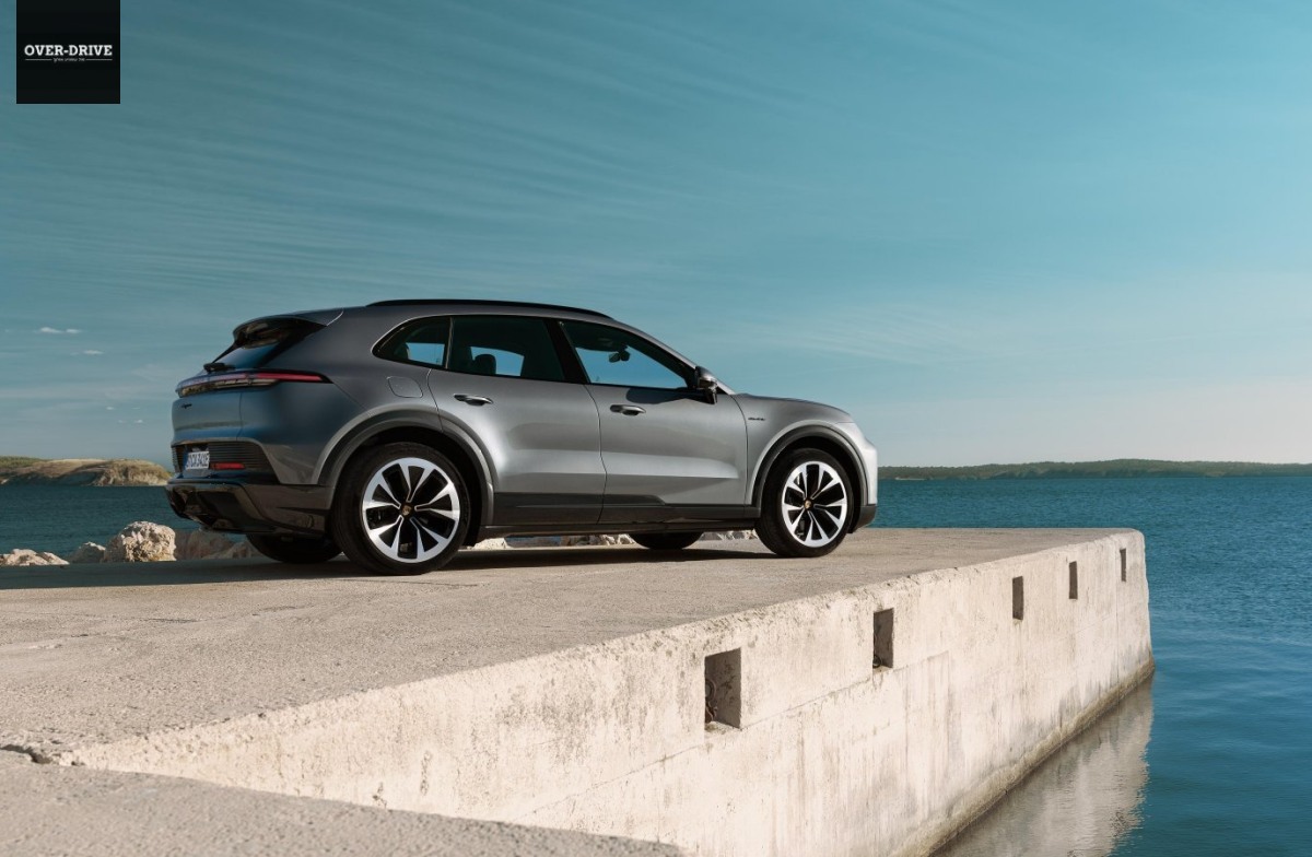 Porche Cayenne EV 2026 23