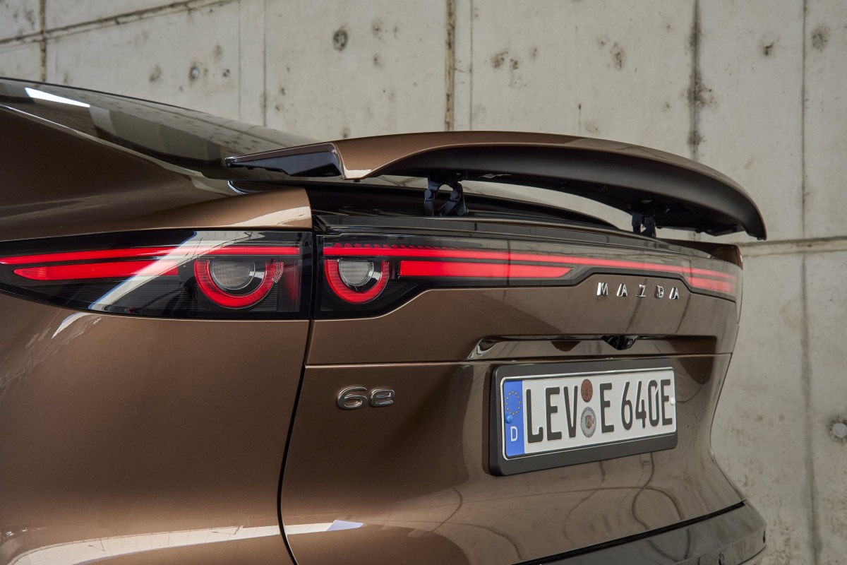 Mazda 6e 2026 11