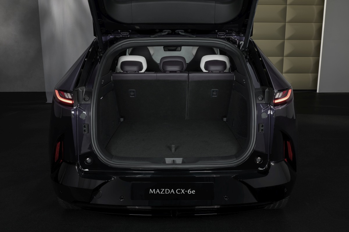 Mazda CX6e 2026 04
