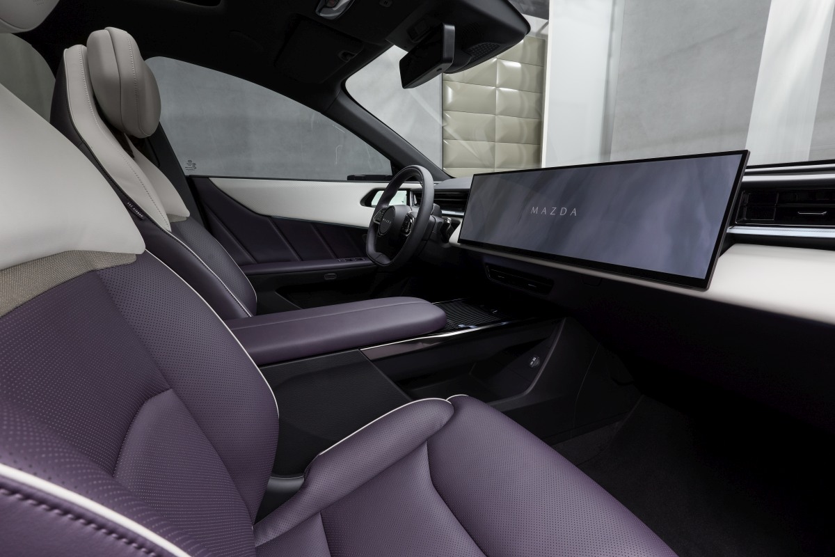 Mazda CX6e 2026 06