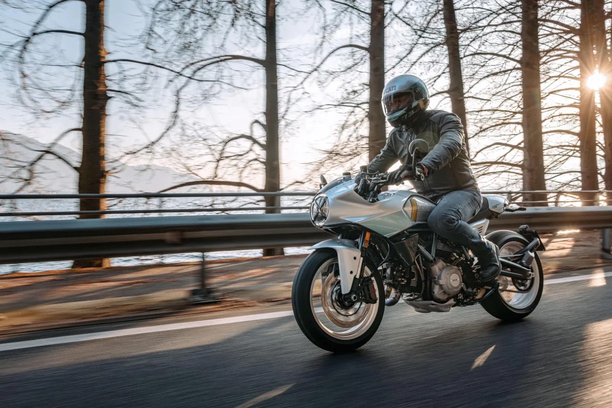 Ducati formula 73 16