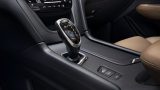 2017-Cadillac-XT5-020