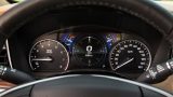 2017-Cadillac-XT5-047