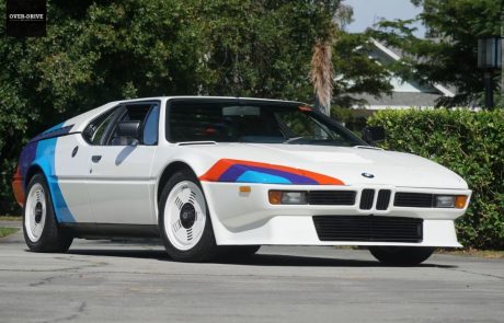 לשעבר מאלוף פורמולה 1: הב.מ.וו M1 של ניקי לאודה מוצעת למכירה