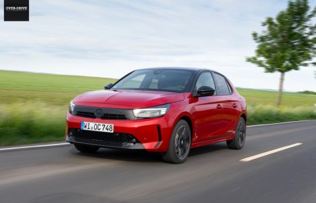 חיזוק היברידי גם לאופל קורסה