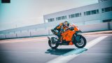 KTM 990 RC R 2025 18