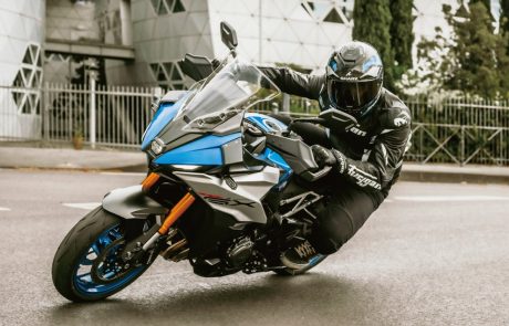 סוזוקי GSX-S1000GX (מבחן דרכים): סוכן רדום