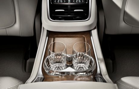 וולוו XC90 אקסלנס – רוצה להיות רולס רויס?